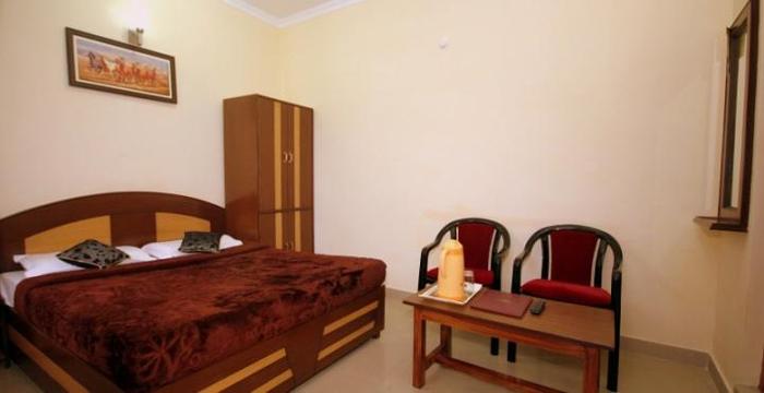 Hotel Anuj Regency